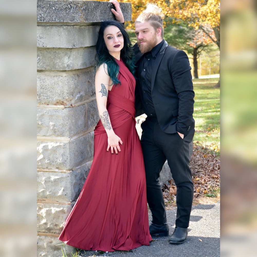 Lulu’s Convertible Maxi Dress in Burgundy - Picture 1 of 6